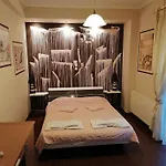 Paraliako Κaterina Lakefront - Biker Friendly Hotel 3* קסטוריה
