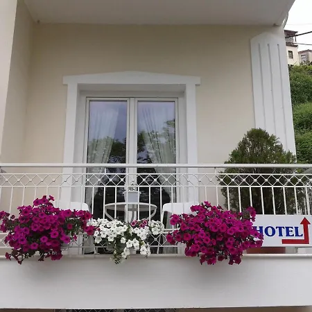 Paraliako κaterina Lakefront - Biker Friendly Hotel 3*