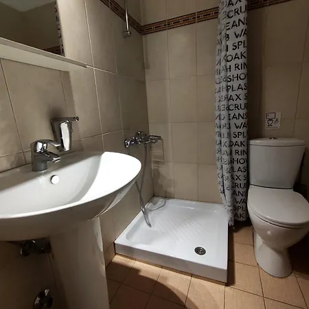 Paraliako Katerina & - Biker Friendly Hotel Kastoria