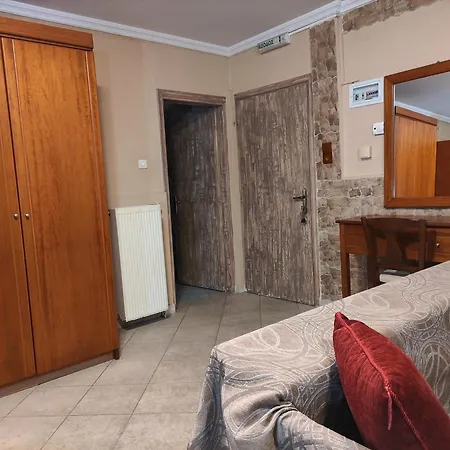 Hotel Paraliako κaterina Lakefront - Biker Friendly Kastoria