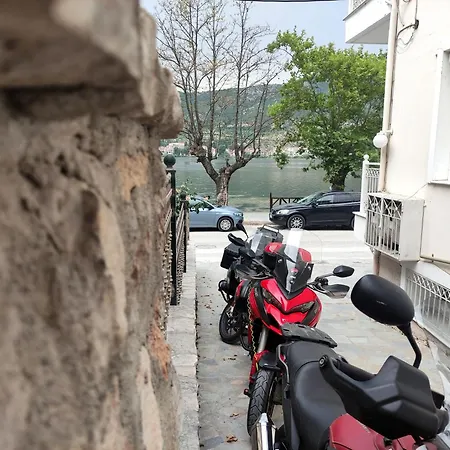 Paraliako Κaterina Lakefront - Biker Friendly Hotel 3*