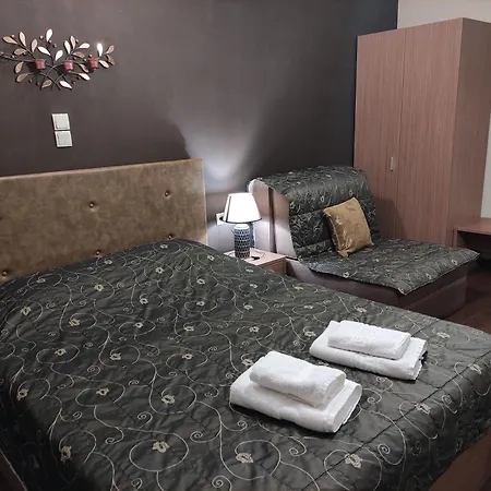 Paraliako κaterina Lakefront - Biker Friendly 3* Kastoria