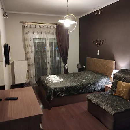 Paraliako κaterina Lakefront - Biker Friendly Kastoria