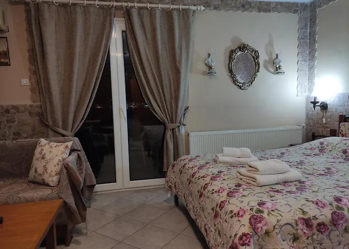 Ξενοδοχείο Paraliako Κaterina Lakefront - Biker Friendly Hotel 3*