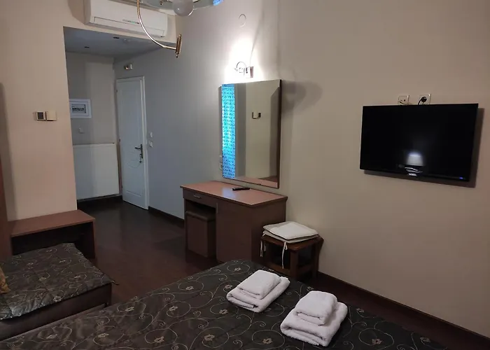 Paraliako Κaterina Lakefront - Biker Friendly Hotel Καστοριά