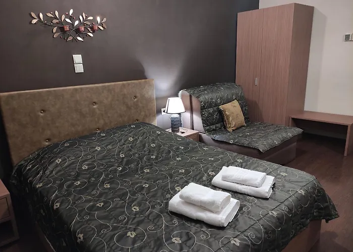 Paraliako Κaterina Lakefront - Biker Friendly Hotel 3* Καστοριά